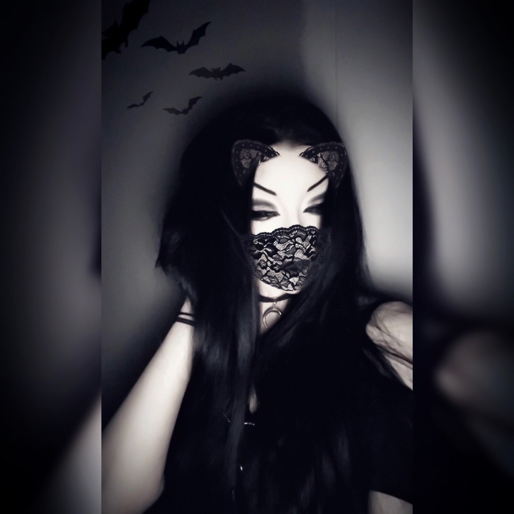 Meet 🖤⚰️🕸Alice🪦🥀🦇 - Picture 2 of 10